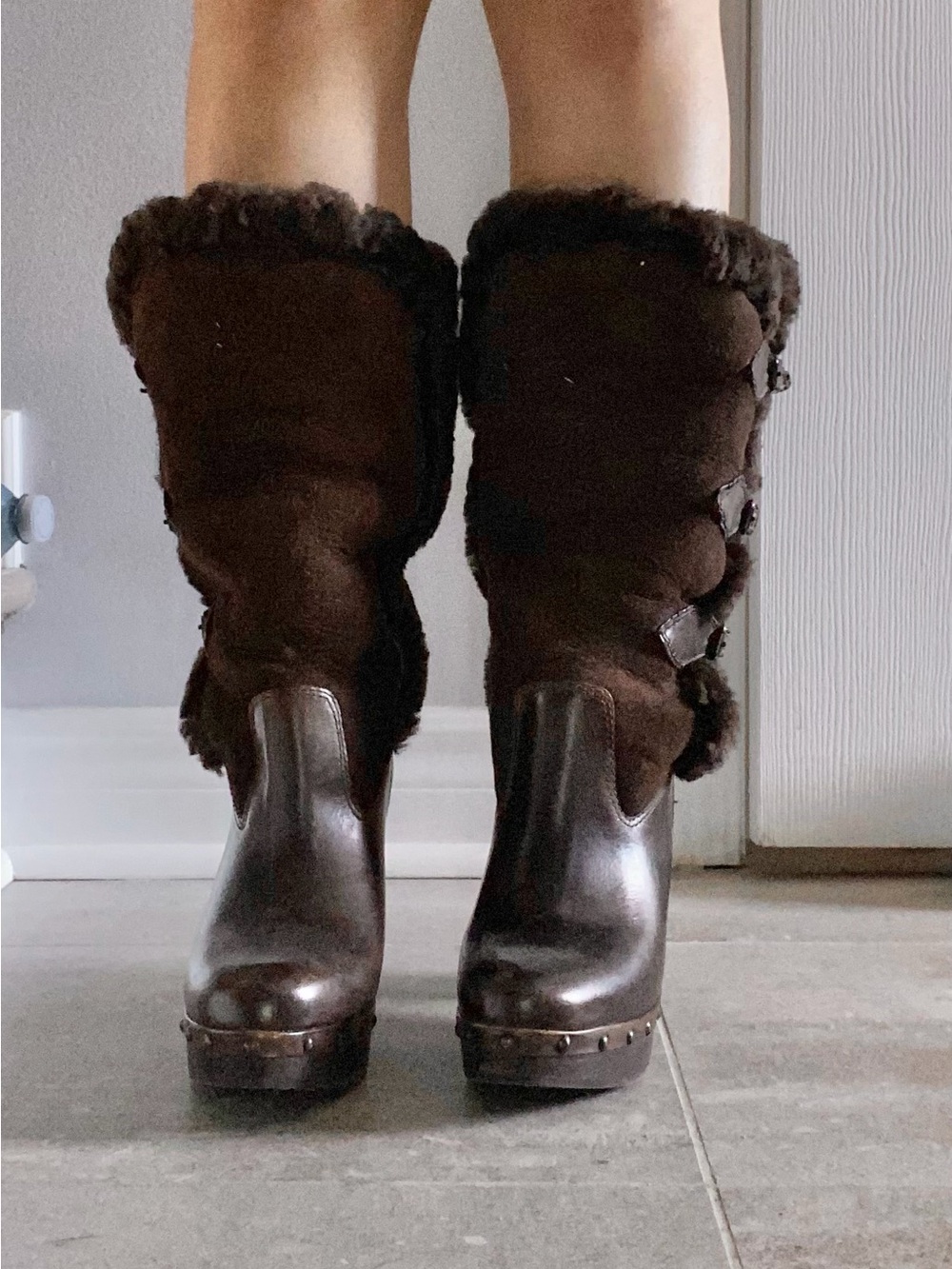 frye shearling boots - Picture 2 of 5
